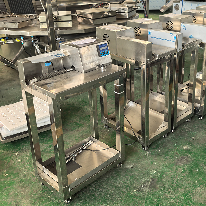 Compact Stainless Steel Egg Roll Winding Machine High Efficiency Fast Rolling 