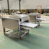 M&aacute;quina autom&aacute;tica de descascar pesco&ccedil;o de frango para processamento de aves removedor de pele de pesco&ccedil;o de pato de alta efici&ecirc;ncia